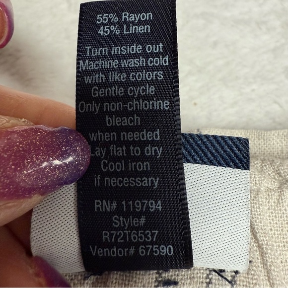 Daytrip size large Cream Mini Skirt with Tie Front for Casual Resort Wear - Picture 4 of 7